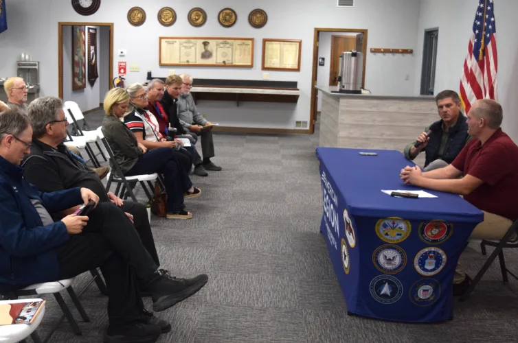 Finstad and Olson speak to veterans, commissioners